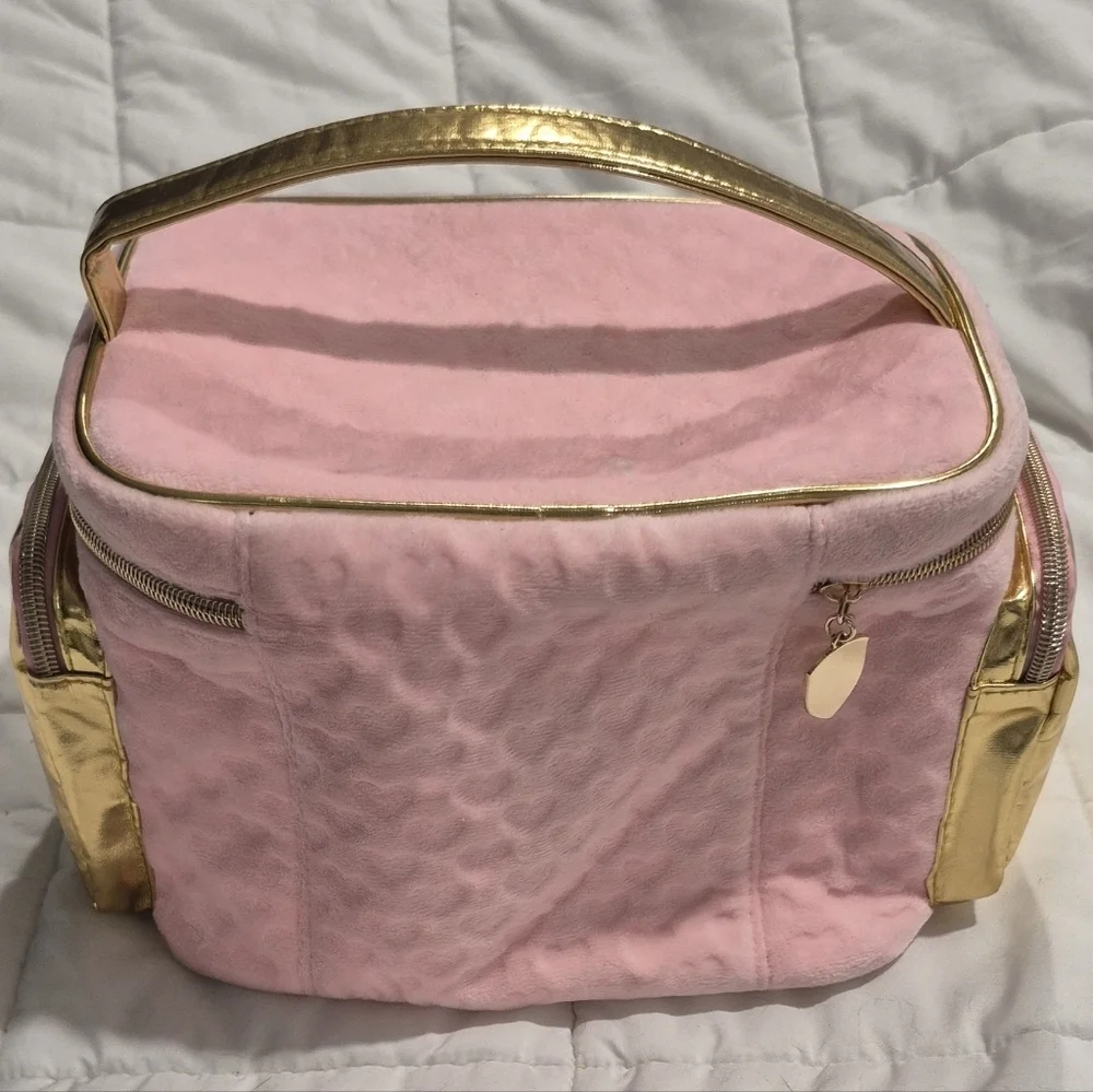 Juicy  Couture